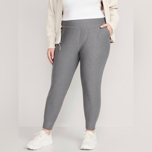 NWT! Heather Gray High-Waisted PowerSoft 7/8-Length Joggers - Large Petite 🏋️ - Picture 7 of 10